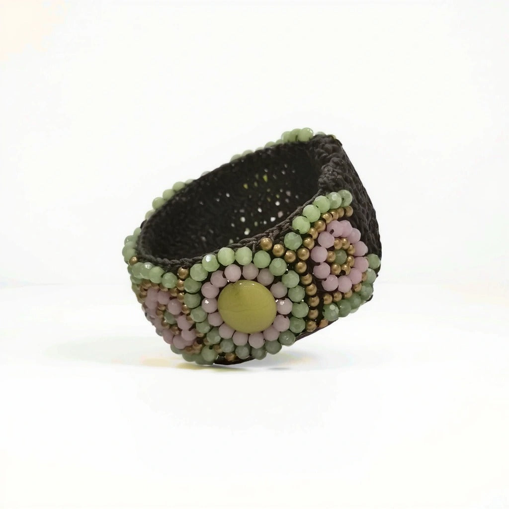 Bracciale Ricamato a Mano con Cristalli Multicolore - Design Floreale